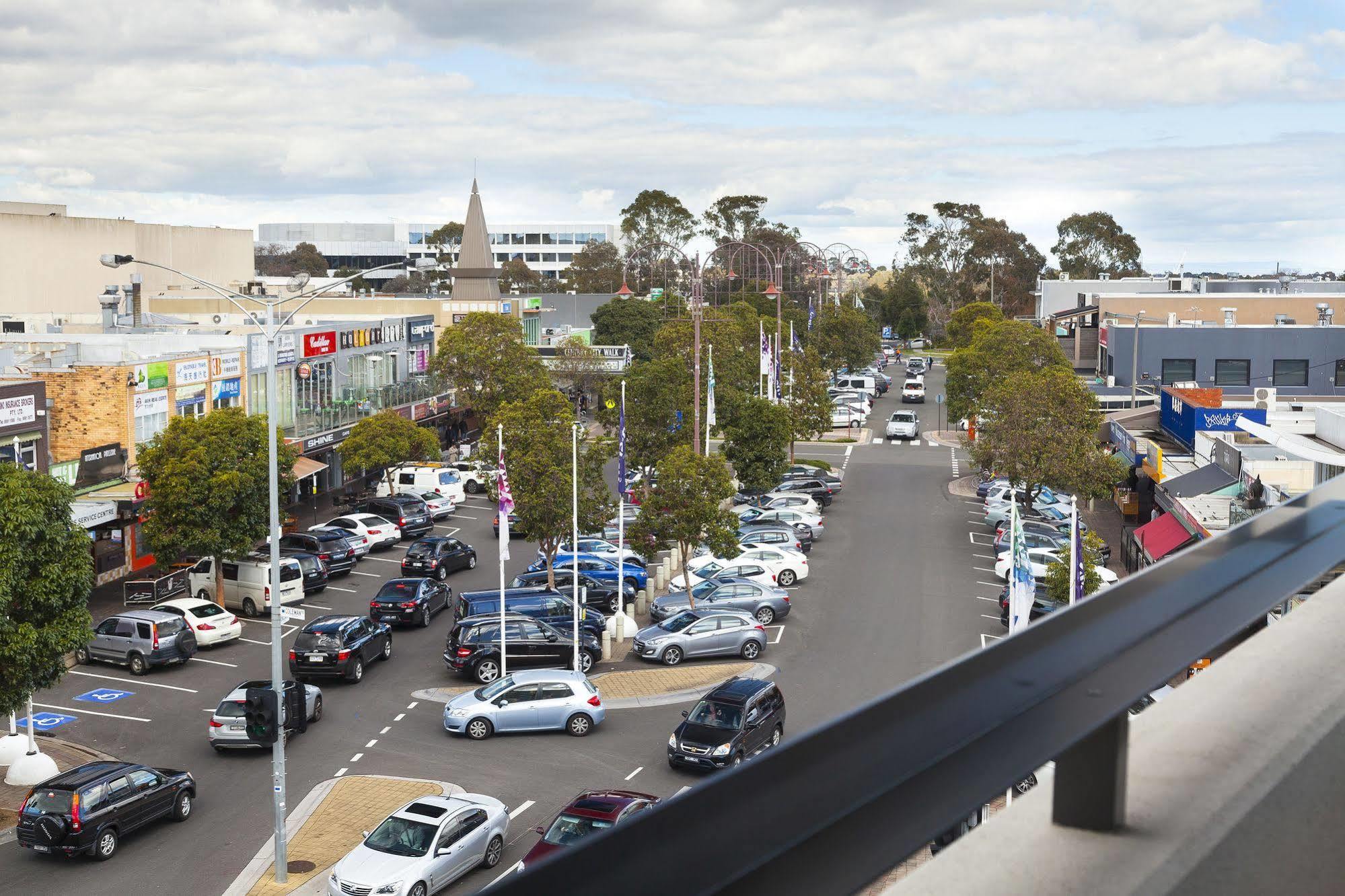 Park Avenue - Ikon Glen Waverley Exterior photo